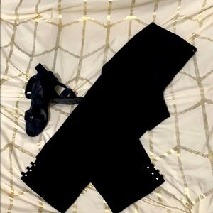 Black Dress Capri’s